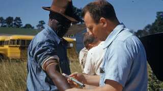 Why many Black Americans changed their minds about Covid shots