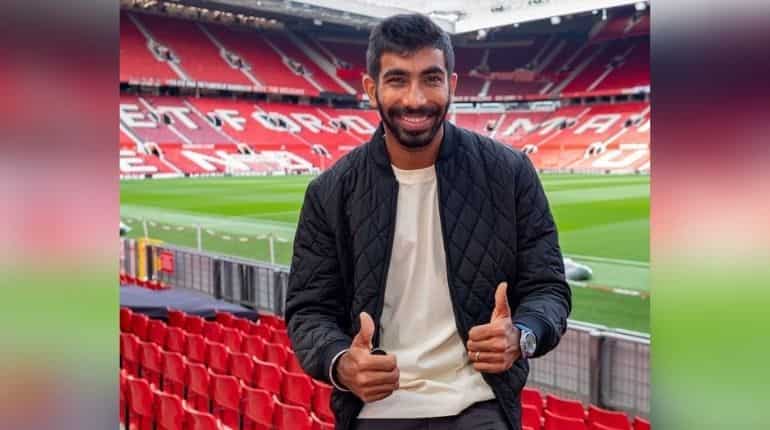 'Dream Bowler at Theatre of Dreams': Jasprit Bumrah visits Manchester United's home Old Trafford - see pics 'Dream Bowler at Theatre of Dreams': Jasprit Bumrah visits Manchester United's home Old Trafford - see pics