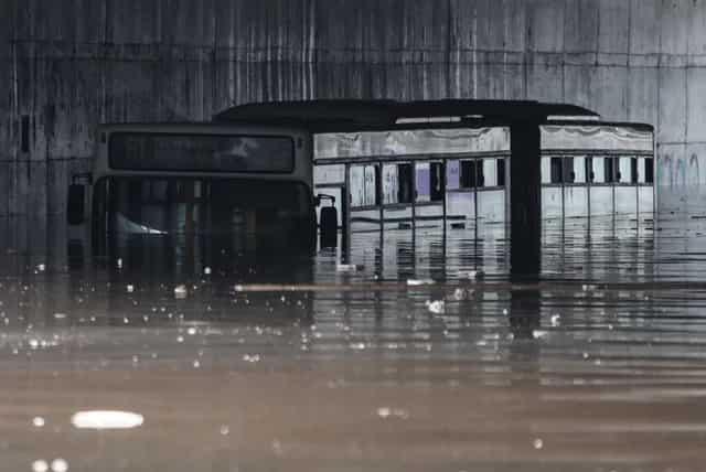 Heavy floods in Greece batter islands and mainland leaving one dead
