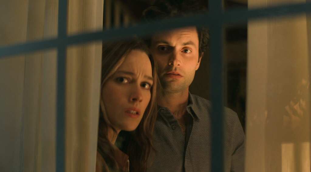 You season 3 review: The malice is oh-so-attractive! Take a bow, Penn Badgley & Victoria Pedretti