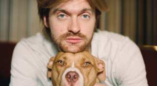 Finneas, a pop star’s secret weapon, strides into the spotlight