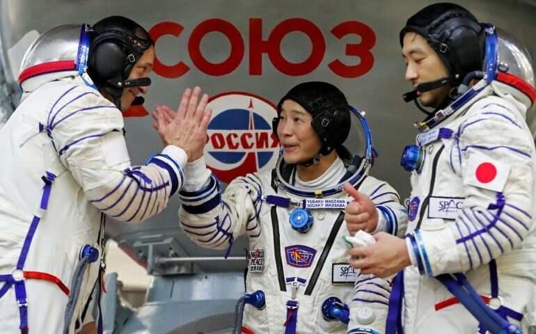 Japanese billionaire gets ready for December space mission