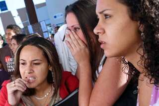 Teen girls complain of tics; experts link it to depression & TikTok videos