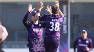 T20 World Cup: Davey, Berrington shine as Scotland inch closer to Super 12 with 17 run-win over PNG