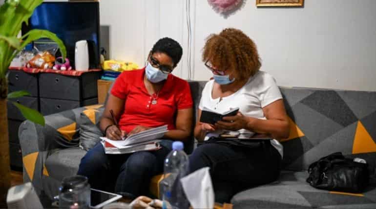 A $2.1 billion pandemic lifeline for undocumented workers runs out A $2.1 billion pandemic lifeline for undocumented workers runs out