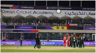T20 WC, qualifiers: Shakib Al Hasan, Mustafizur Rahman keep Bangladesh's hopes alive with Oman win