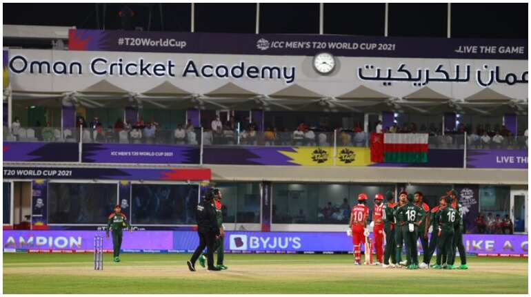 T20 WC, qualifiers: Shakib Al Hasan, Mustafizur Rahman keep Bangladesh's hopes alive with Oman win
