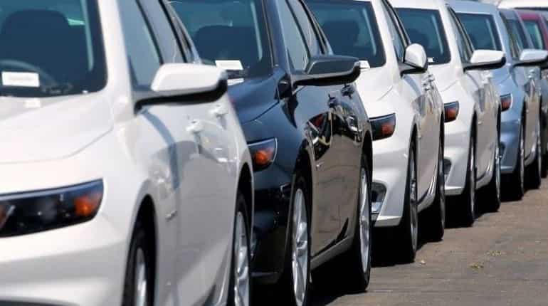 Police detain 11 across Europe in mafia probe of luxury cars