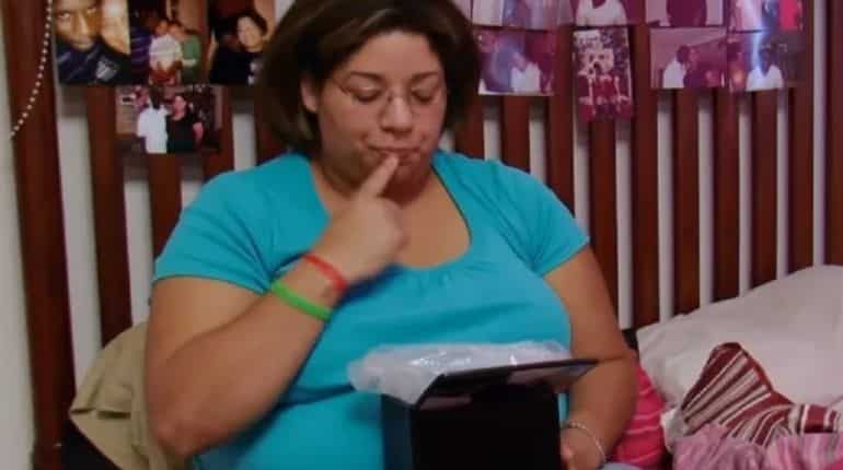 'Cannot stop': Woman admits eating dead husband's ashes daily