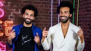 Watch: Mohamed Salah meets wax double at Madame Tussauds London, checks whether it has abs or not