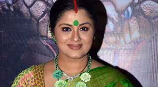Actor-dancer Sudhaa Chandran writes to PM Modi for being stopped at airport