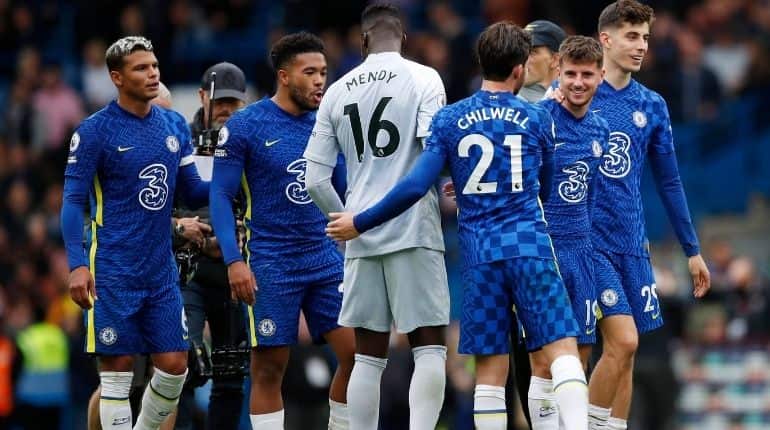 Premier League: Mason Mount hat-trick helps leaders Chelsea hammer Norwich 7-0