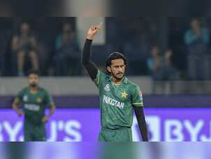 Pakistan star Bismah Maroof comes in support of Hasan Ali, asks him to 'stay strong' amid heavy criticism