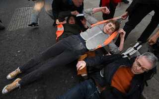 UK climate protesters restart traffic-blocking tactics