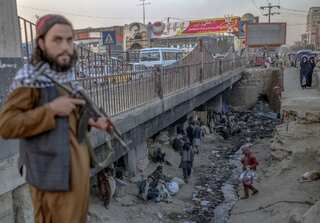 From professor to fruit seller : a life with dignity in Afghanistan