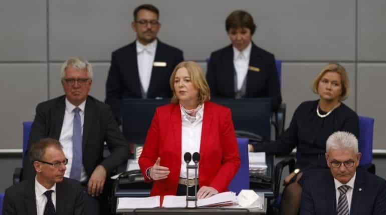Post-Merkel, a diverse German parliament debuts, but critics demand more Post-Merkel, a diverse German parliament debuts, but critics demand more