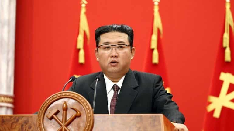 After graffiti abusing Kim Jong Un appears, North Korea checks handwritings to nab writer