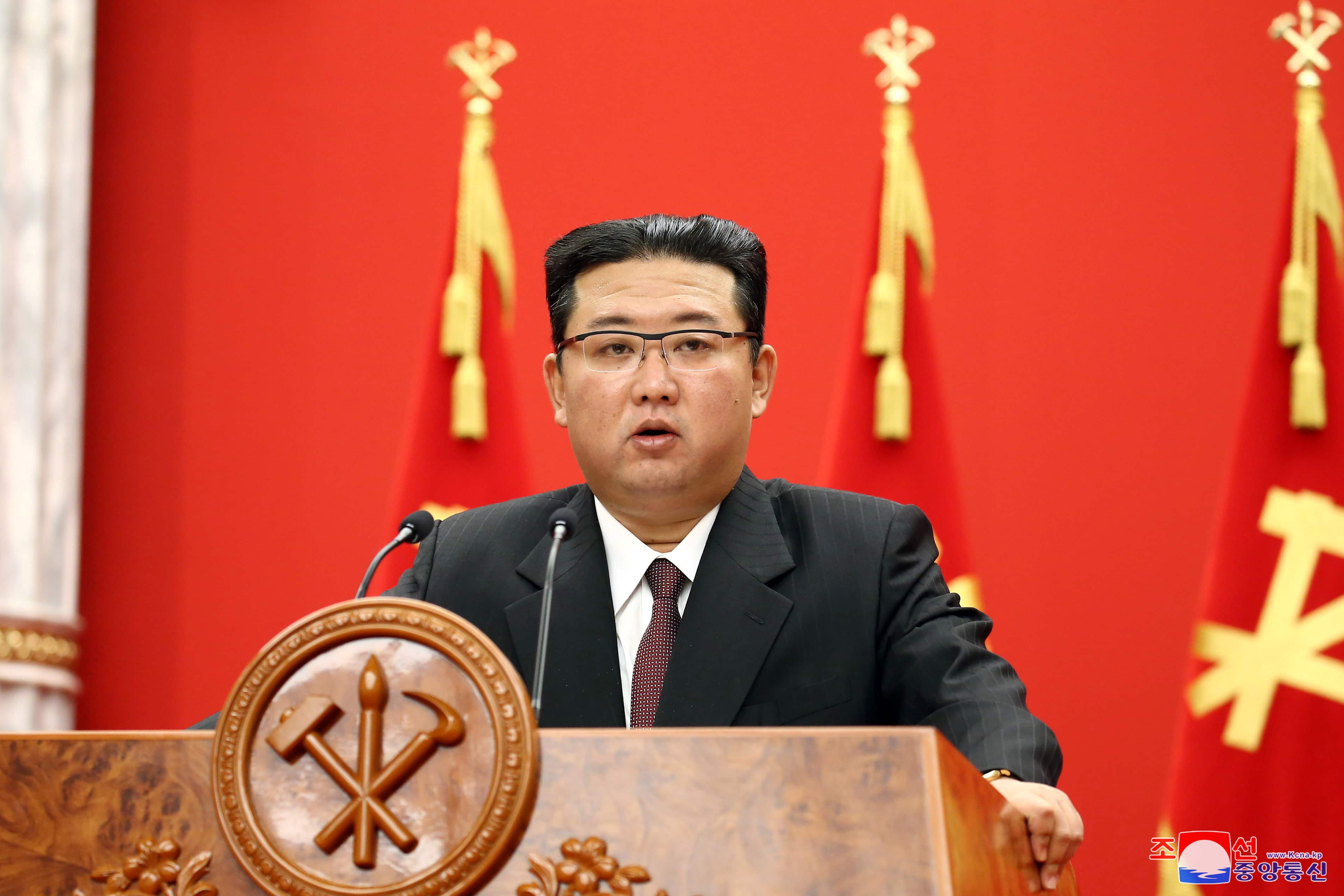 Kim Jong-un lost 20 kgs, not using body double, says South Korean spy agency Kim Jong-un lost 20 kgs, not using body double, says South Korean spy agency