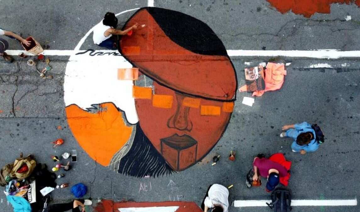 Drawing attention for awareness