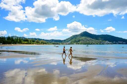 No pee in sea: Spanish city to relieve those urinating on beach of money in fine