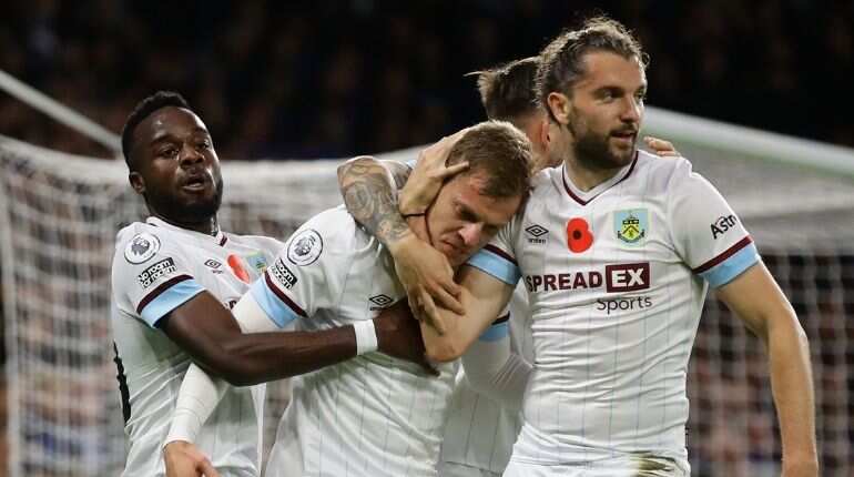 Premier League: Chelsea frustrated by Matej Vydra's late strike in Burnley draw
