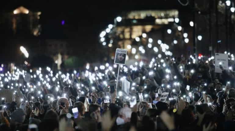 Poland marches against abortion law after pregnant woman dies in hospital for want of care