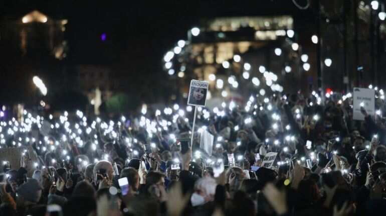 Poland marches against abortion law after pregnant woman dies in hospital for want of care