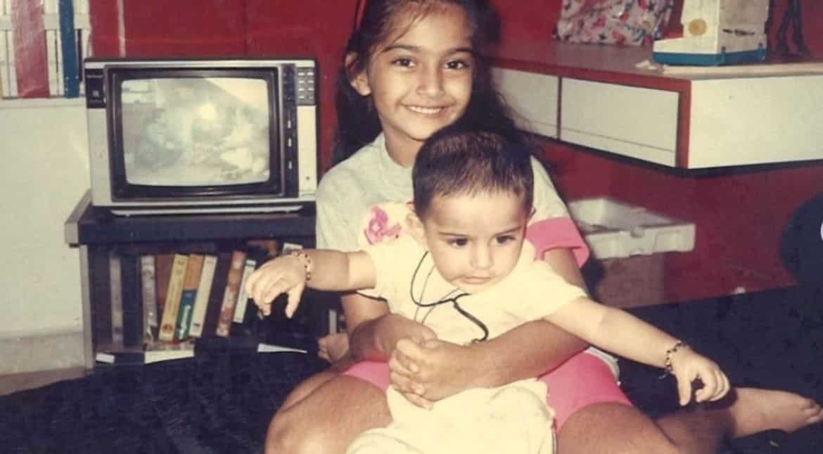 Sonam Kapoor, Sunita post adorable throwback pics on Harsh Varrdhan Kapoor's birthday