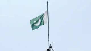 Pakistan cuts key benchmark rate after 4 years amid easing inflation