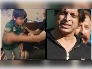 Shoaib Akhtar shares video of young kid in tears after Pakistan's T20 WC exit - Watch