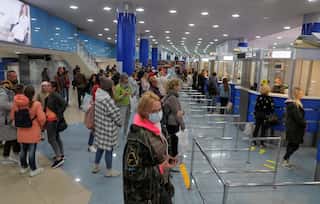 Belarus bans Iraqis, Syrians and Yemenis from boarding incoming Turkey flights to curb migrant crisis