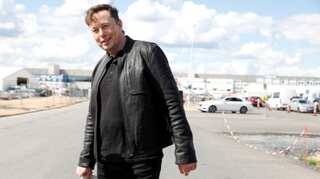 Musk on stock selling spree? Tesla CEO sells another $1.2 bn worth shares  