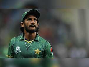 Pakistan pacer Hasan Ali apologises to fans after facing horrific abuse over his dropped catch vs Australia