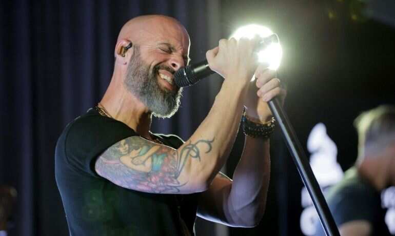 Singer Chris Daughtry mourns death of his stepdaughter: 'Hurts so deeply'