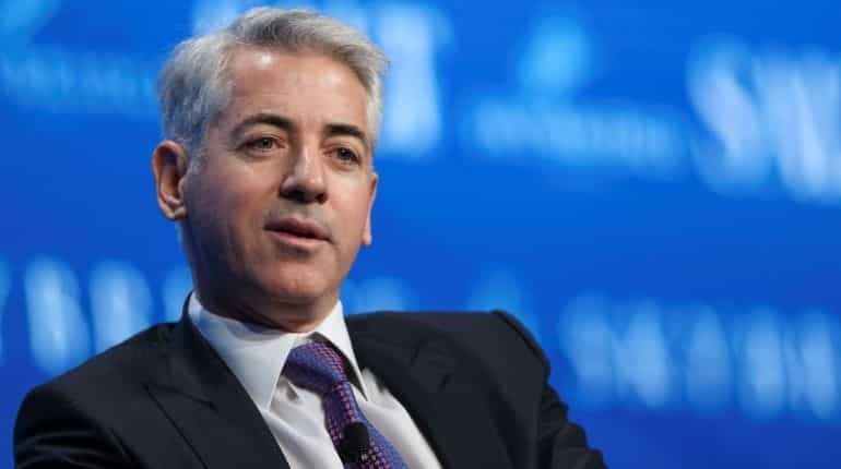 Billionaire Ackman looks to convince panel to build 'flying saucer' penthouse