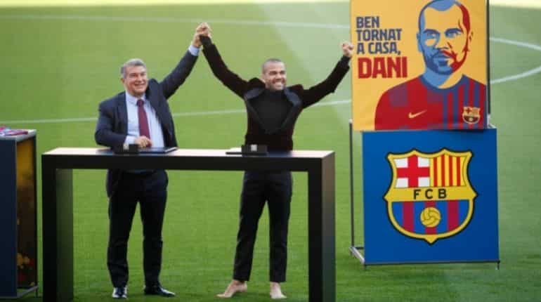Dani Alves still living the dream after presentation as Barca player Dani Alves still living the dream after presentation as Barca player