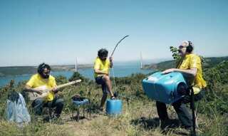 'Trash music': Turkish band recycles rubbish into sounds