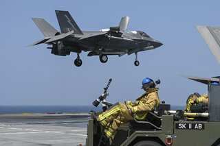 British F-35 stealth fight jet crashes into Mediterranean, probe ordered