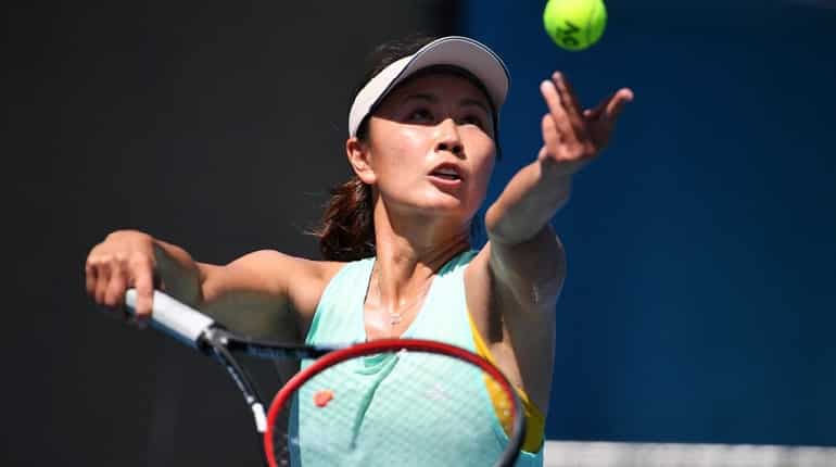 WTA calls for investigation into Peng Shuai's allegations after Chinese tennis star goes 'missing'