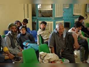 Over 28,000 Afghans apply for US temporary entry, but only 100 applicants approved