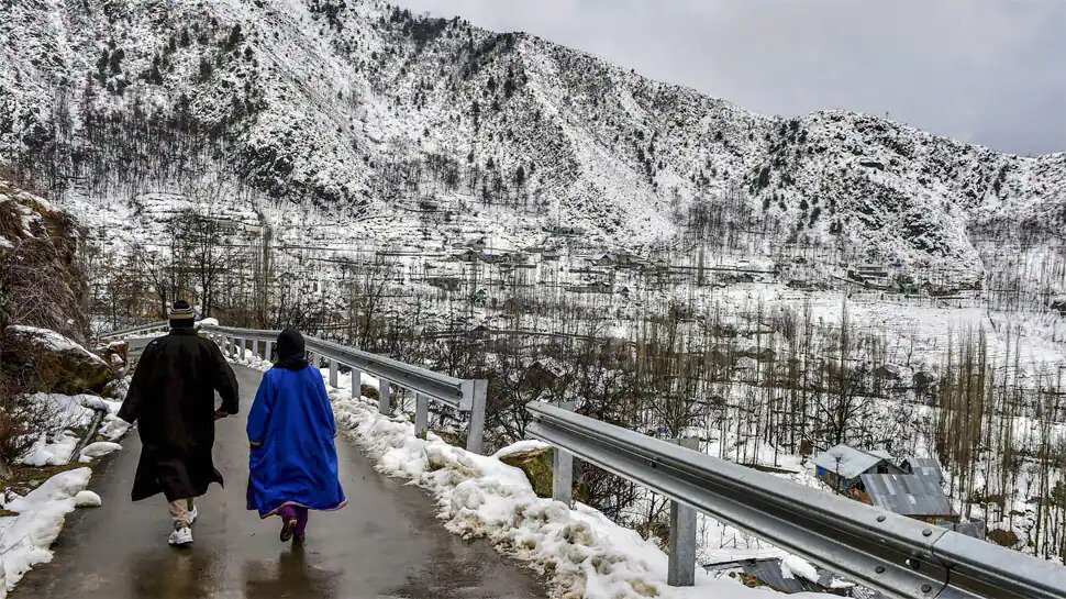 Cold wave grips Kashmir, sub-zero temperature recorded across valley