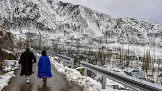 Cold wave grips Kashmir, sub-zero temperature recorded across valley