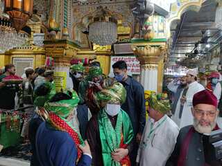 Top Pakistani diplomat says pilgrims' movement a 'good omen' for India-Pak ties