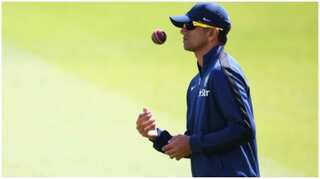 VIRAL: Team India coach Rahul Dravid resorts to off-spin in nets ahead of 1st Test vs NZ - WATCH