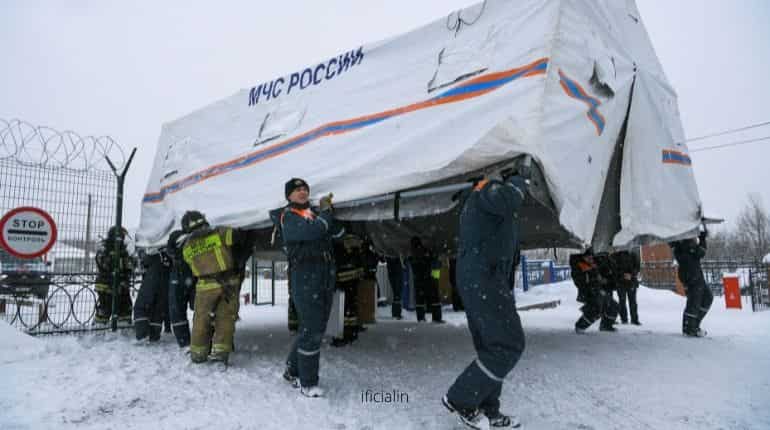 Death toll in Russian mine tragedy jumps to 52, six rescue workers among the dead Death toll in Russian mine tragedy jumps to 52, six rescue workers among the dead