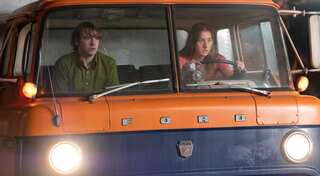 ‘Licorice Pizza’ Review: California dreaming and scheming