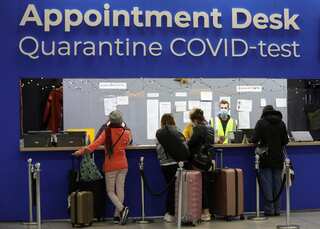 'Tip of the iceberg': Dutch authorities confirm 13 Omicron variant cases in South African flights