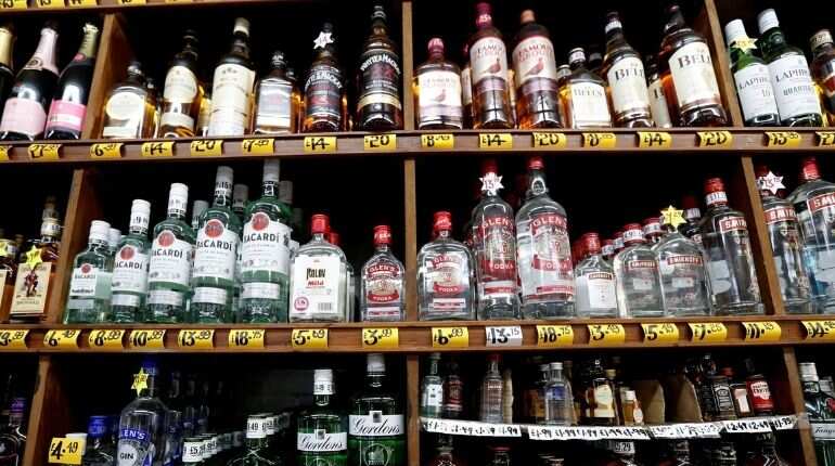 Trade group warns United Kingdom can face alcohol shortage as Christmas nears