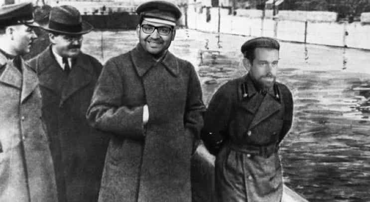 Elon Musk takes a dig at Parag Agrawal, shares a photoshopped image comparing him with Joseph Stalin