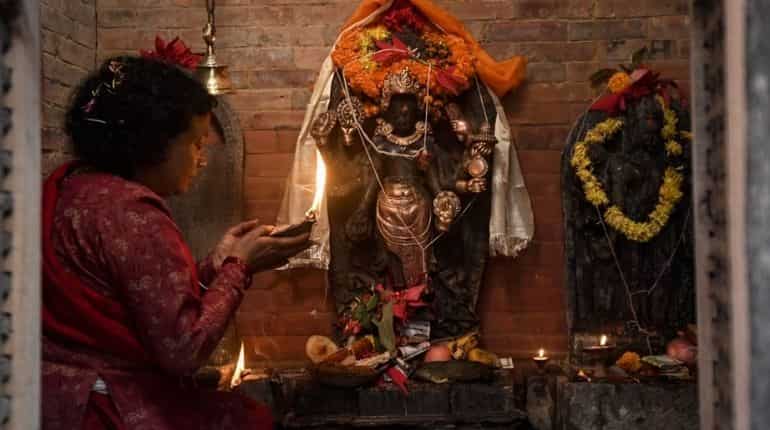 Statue which was stolen 40 years ago re-installed in Nepal Statue which was stolen 40 years ago re-installed in Nepal